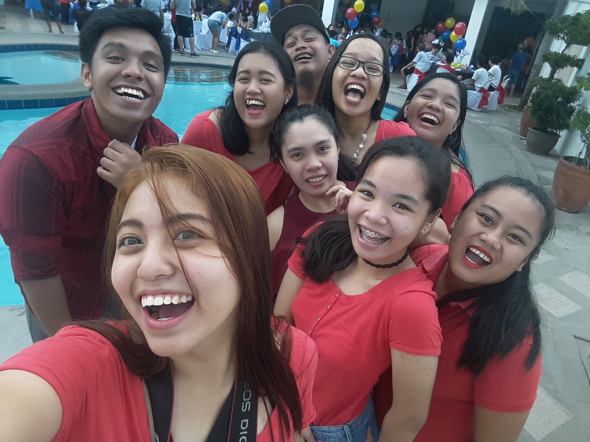 ellahpegano's tweet photo. Wont trade anything for weekends like these ❤ #semireunion #famislife https://t.co/G2AGUiXe2D