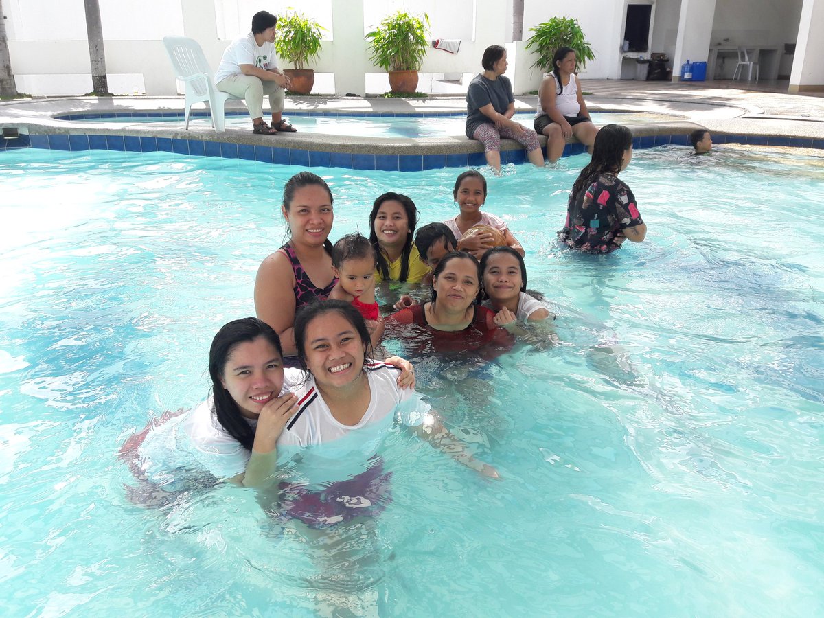 ellahpegano's tweet photo. Wont trade anything for weekends like these ❤ #semireunion #famislife https://t.co/G2AGUiXe2D