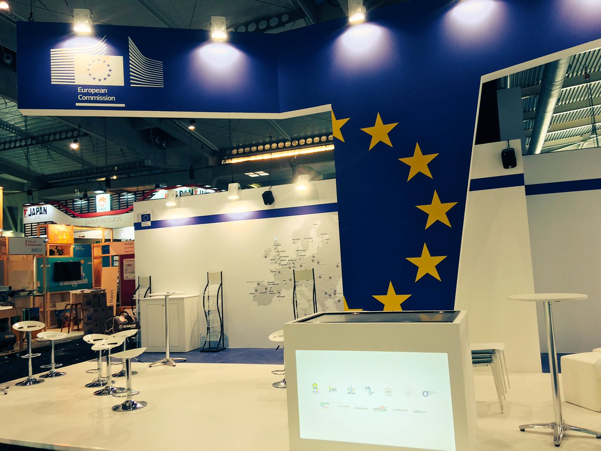 EUSmartCities's tweet photo. Attending #SCEWC17 this week in Barcelona? Come find the #EUSmartCities stand (D450) - Where @EU_Commission funded #SmartCities projects and initiatives in Europe will be showcased! - https://t.co/vItE1LuFUN #SCC01 @SmartCityexpo https://t.co/OJQJuClZBw