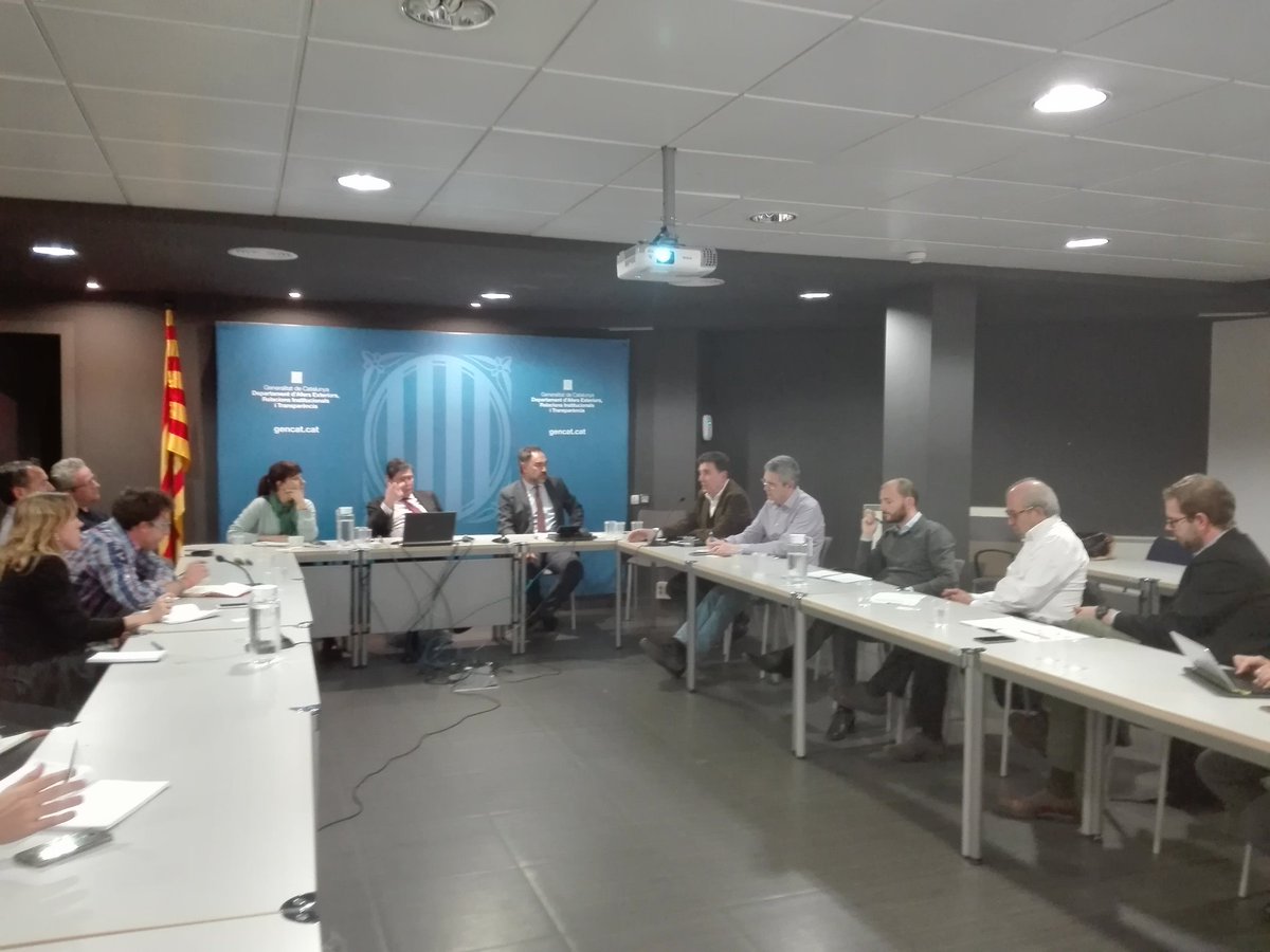 EstEstudis's tweet photo. Discutim sobre #RIS3 a Amèrica Llatina #RIS3AL @exteriorscat  @ORU_esp @ORUFOGAR https://t.co/J4ZcstvVXA