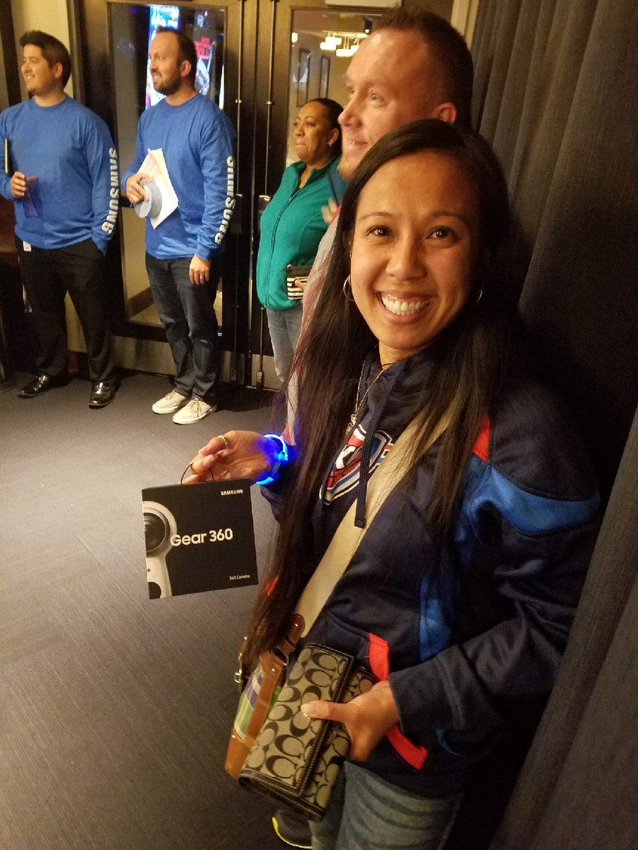 undagod's tweet image. @butlerdidit405 Samsung &amp;amp; AT&amp;amp;T teaming up like a human BOGO last night at Top Golf 
#midstatesproud #TheOkcWay 
#D3rty$outhLife