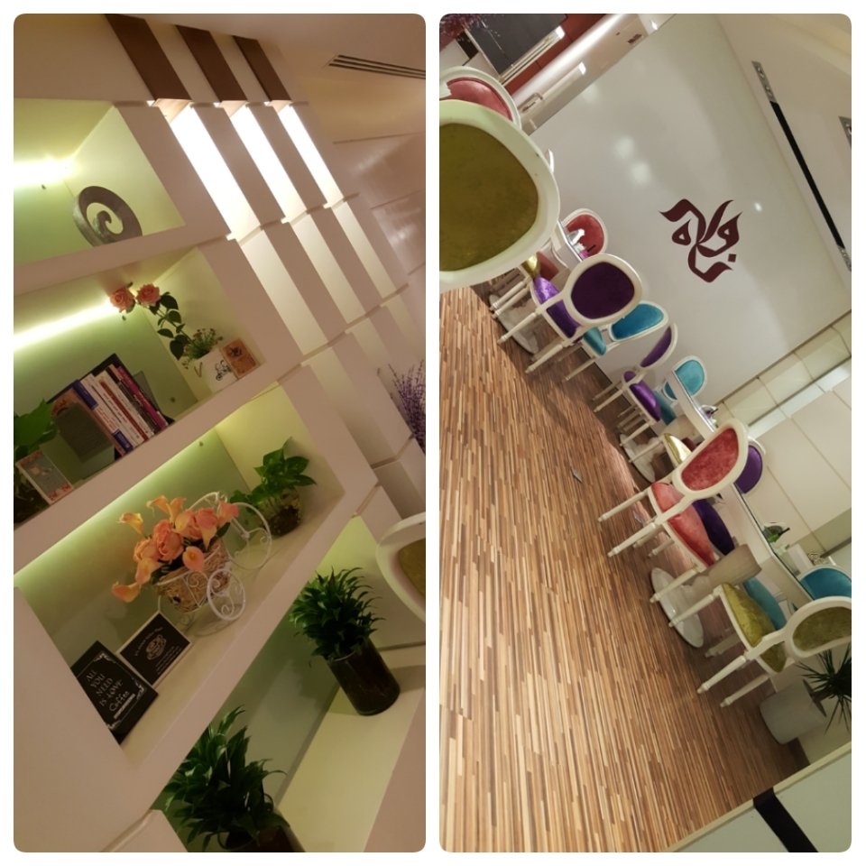 زيارة سريعة لمقهى#زوارة موقعم حي المصيف على طريق أبوبكر المكان والجو هادي وطلباتنا 
1/قهوة عربية
2/حلا زوارة(لذيذ)
3/كيكة تمر
4/كيكة جزر
#مطاعم_الرياض