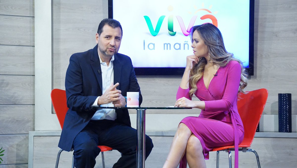 vivalmtcs's tweet image. El Dr. Douglas Escobar de #Orthocenter nos visita para hablar sobre cómo tener una sonrisa perfecta