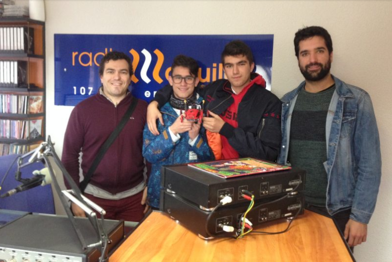 javiramossancha's tweet image. El proyecto #Robomatic en @radioaguilar, proyecto #STEAM del @colsangregorio gracias a @BarberoCorral y @jonathandepina #LaMennais #MicrosoftEDU