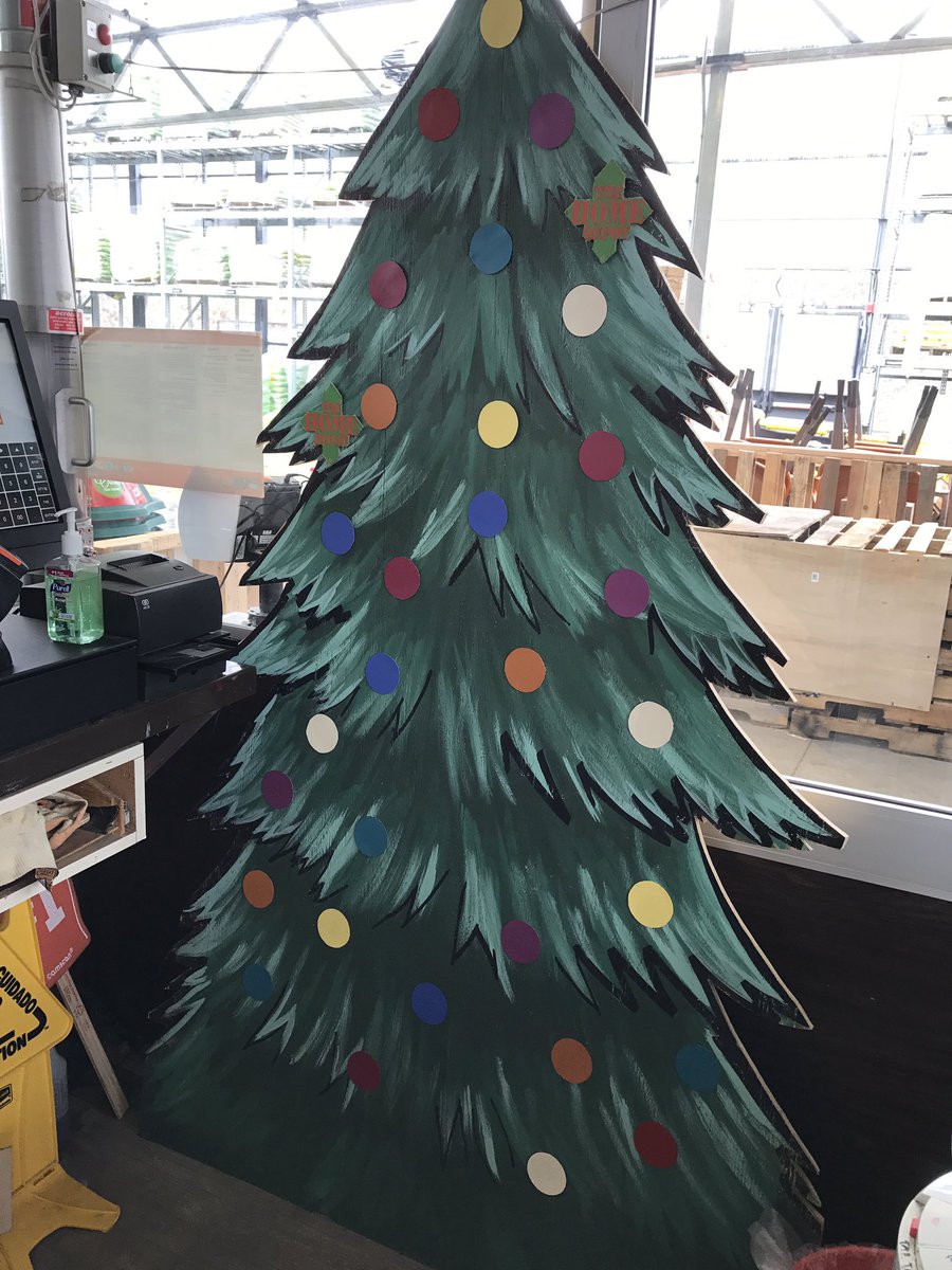 susan_plog's tweet photo. Getting ready for your #NJMFamilyFun December weekends @HomeDepot #6178Fishkill @dangracehd @KurtWeissGH @ChristineTHD https://t.co/L8zd1lnY99