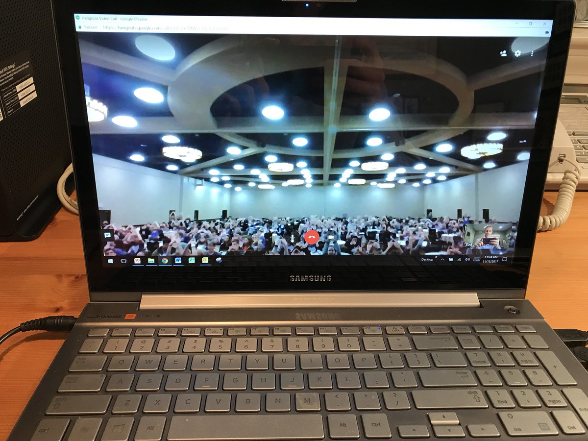 DECA_Jaron's tweet image. I just had a great time speaking with all of the @WI_DECA members about social media! #WIDECAELC 

PS: If you zoom in you can see the sea of DECA diamonds 🔷🔷🔷