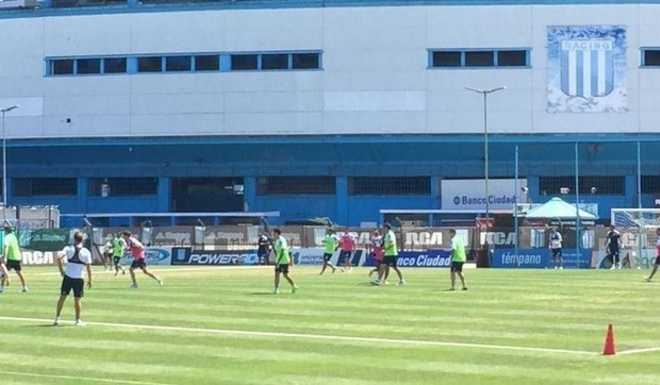 #Racing | Cocca no lo confirmó, pero ya estarían los once que jugarán el domingo frente a #Boca ➡️ole.com.ar/racing/racing-…