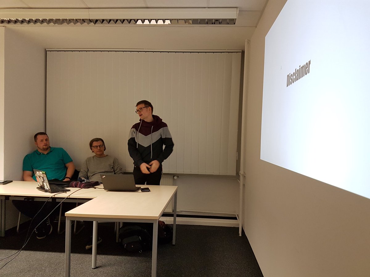 meetupsleipzig's tweet photo. Heute: Einstieg in #SecureCoding und #Security By Design mit @tradem, (über-)volles Haus 😎

#dnugleipzig #leipzig https://t.co/o0mdJVg9W7