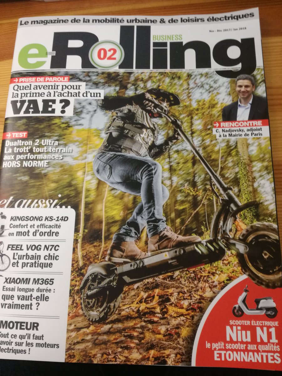 eRolling_Mag's tweet photo. Le dernier e-Rolling Business arrive chez vous dans les 3 prochains jours. Nous avons rencontre Christophe Nadjovsky Mairie de Paris, Guillaume Bocs de Gotway.. Nous avons essayé la dualtron, le VOG de O2feel, la kingsong, la xiaomi... https://t.co/U0QoH8OGp4