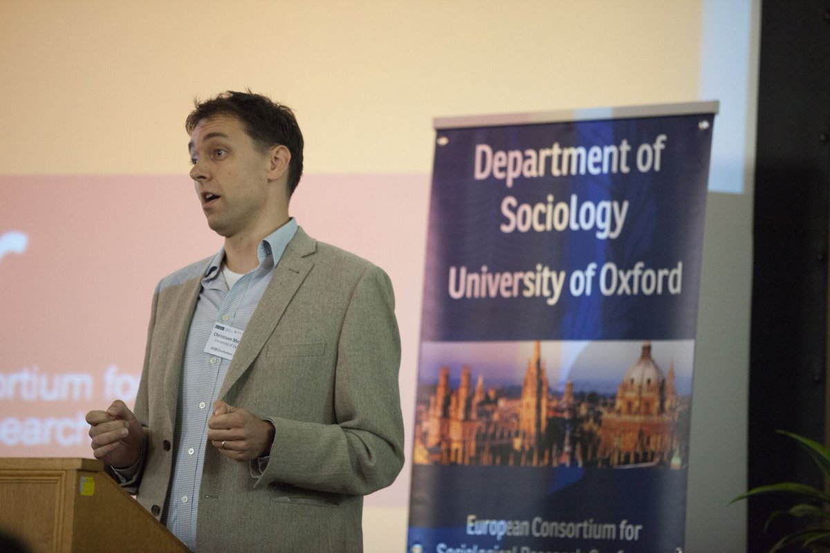 Fully funded Oxford DPhil, anyone? @cwsmonden is looking for a DPhil student for his ERC funded FAMSIZEMATTERS project. bit.ly/2zTI04Q <a href="/OxfordGradStudy/">Graduate Study at Oxford</a>