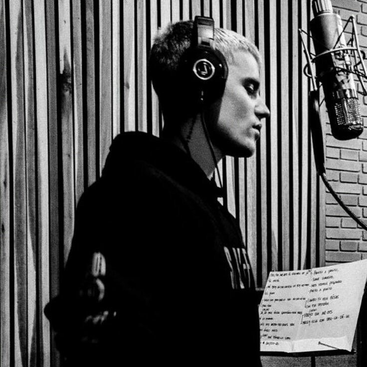 WBougataia's tweet photo. @Bkstg @justinbieber  https://t.co/UTwSmloD8p