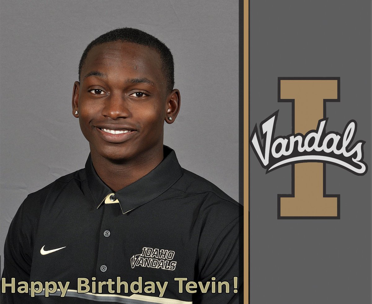 VandalFootball's tweet photo. RT to wish Tevin Duke a Happy Birthday!! 🎂🎁

#GoVandals #RaiseTheBar https://t.co/5DRvrOjzvs