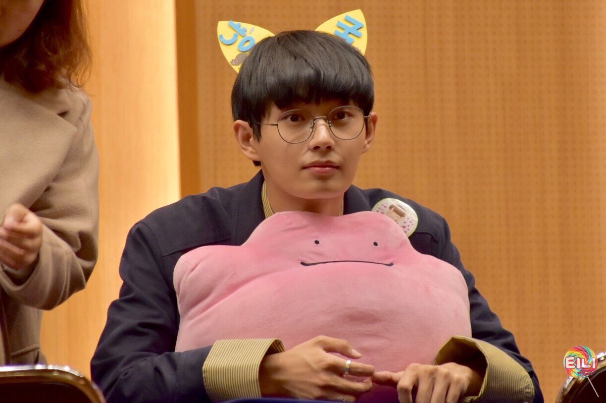 tini_787's tweet photo. 171110 JBJ 당산 팬싸
#JBJ #김용국 #팬사인회

냥국🐱🐾 https://t.co/N5nFPiT6Q2
