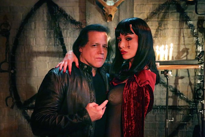 Being all dark and shit with @GlennDanzig  New thing coming at the end of the year on #thecoreshudder<a class="tags" target="_blank" title="On Twitter" href="/?out=eyJ0eXAiOiJKV1QiLCJhbGciOiJIUzUxMiJ9.eyJpYXQiOjE3MTk5ODcwMDAsImlzcyI6InR3cG9ybnN0YXJzLmNvbSIsIm5iZiI6MTcxOTk4NzAwMCwiZXhwIjoxNzUxNTIzMDAwLCJyZWRpcmVjdF91cmwiOiJodHRwczovL3R3aXR0ZXIuY29tL0dsZW5uRGFuemlnIn0.PkxfTCdDS6jex3ThaCpzjdUIKYLmCqgn17CuHsXIHtzTkEGJNeiwX7Uq1W9C0Uvqo9aU2uFZ8ZH52zAC4j22RA">@GlennDanzig</a><a href="/tag/thecoreshudder"class="tags"><span>#thecoreshudder</span></a>