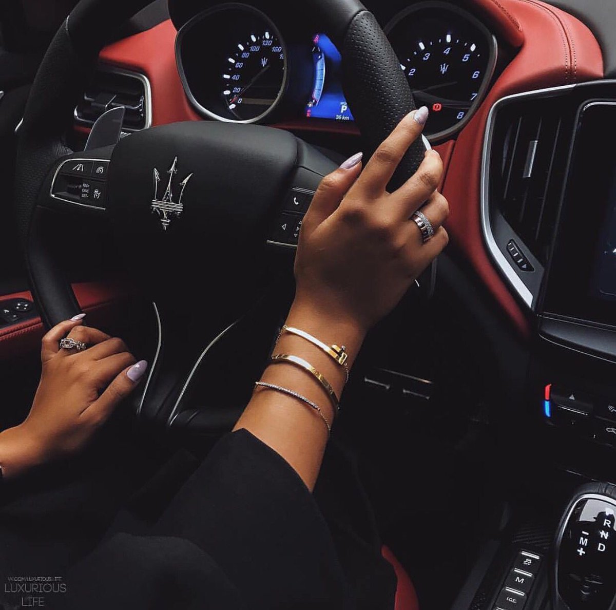 PerfMaserati's tweet photo. This can be you behind the wheel of a Maserati Levante! #MaseratiofMorrisCounty #CelebrityMotorCar
.
.
.
📷Credit: @oneluxury⠀ https://t.co/NpouY6K4nE