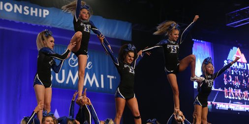 VarsityAllStar's tweet photo. After a weekend of competition, is your team up for a bid to The Summit? Then it's time to tune in to the latest #SummitBidReveal show on #VarsityTV! >>  https://t.co/NjuJ8Bz0uL https://t.co/ZiPunO4IKm