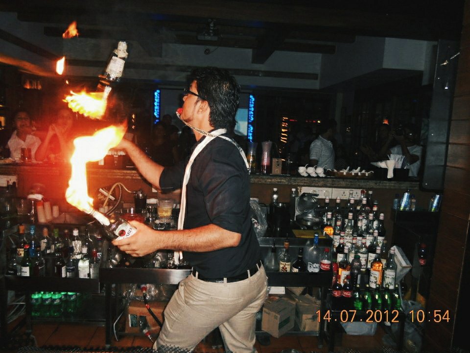 Rockville_Bar's tweet photo. We never run out of fun. Turn even the most boring day into a wild one. https://t.co/0w8udlvio4