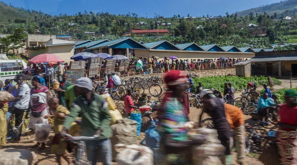 FredLSmithJr's tweet image. My latest at @Forbes: Does a Market Economy Encourage Altruism? forbes.com/sites/fredsmit… ft. @AEI's @slsatel