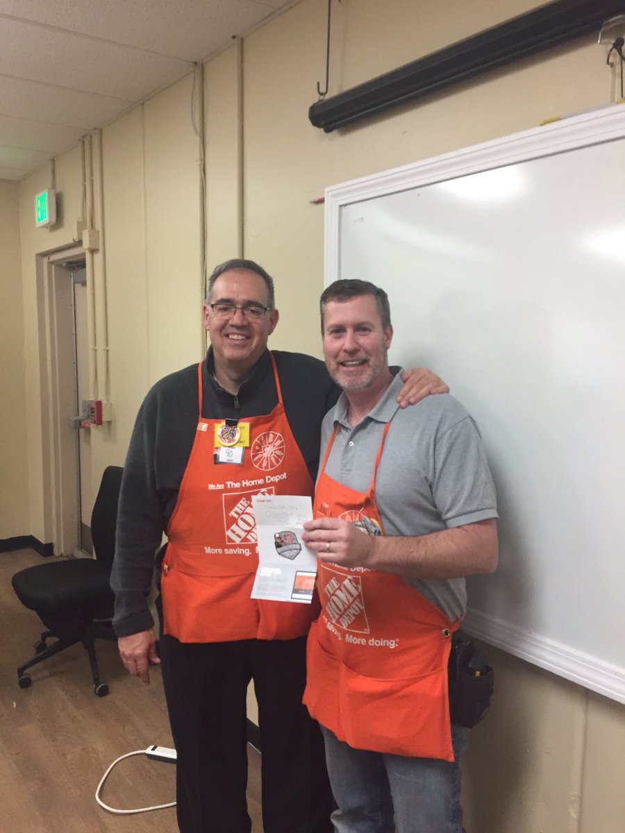 John receiving his 3rd platinum! Great job! <a href="/WorrellJay/">Jay Worrell</a> <a href="/DanielleKida1/">Danielle Dion Korell</a> <a href="/coc121461/">Chris Catalina</a> <a href="/DayDegenza/">Day Degenza</a> <a href="/colton_kennemur/">Colton Kennemur</a> <a href="/KimLempke/">Kim Marie</a>