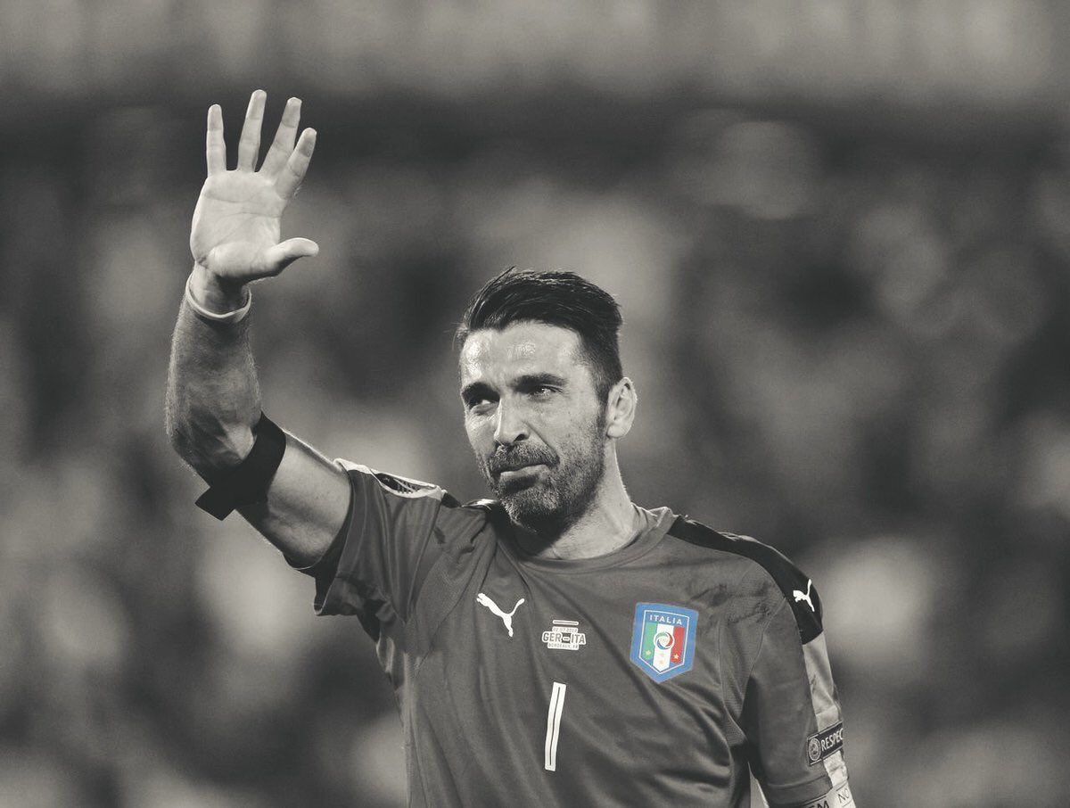 EPLBible's tweet photo. End of an era. 😥🇮🇹 https://t.co/uJqcnTJvlq