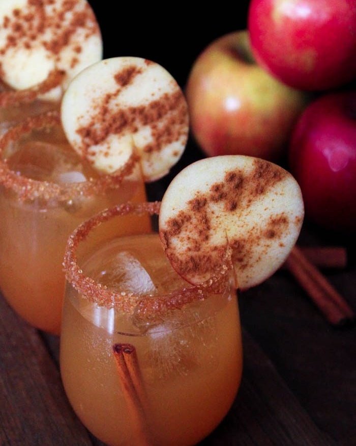 ConviviumCaters's tweet photo. Is a merry happy hour in your future? It should be! https://t.co/UJTYi2KSOA