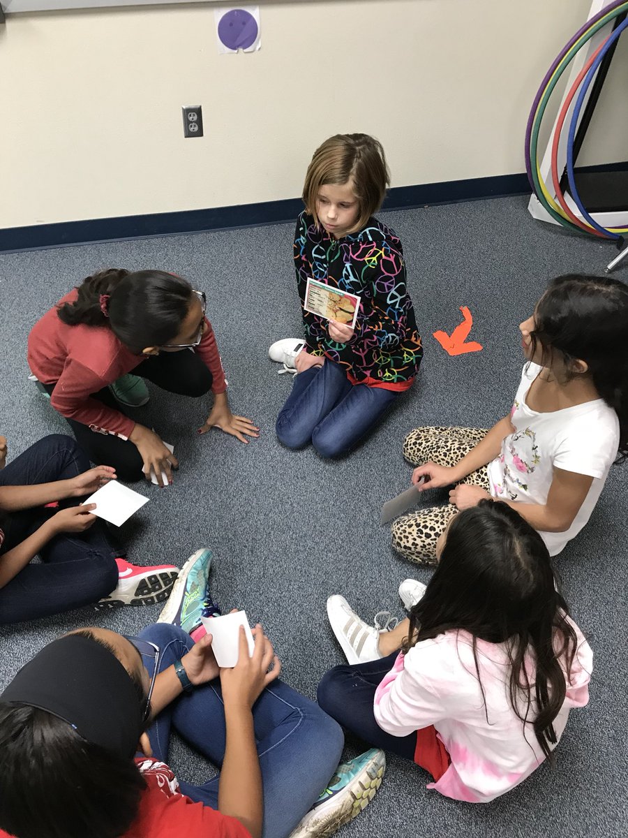 McCallFitnessPE's tweet photo. It’s beginning to look a lot like nutrition...in fitness class 🎶. Diving into health, variety, balance, eating the colors of the rainbow, and MyPlate to help our kids make healthy(ier) food choices. First up: flash cards..GO! #coltslearn https://t.co/lSfqDuUCy7