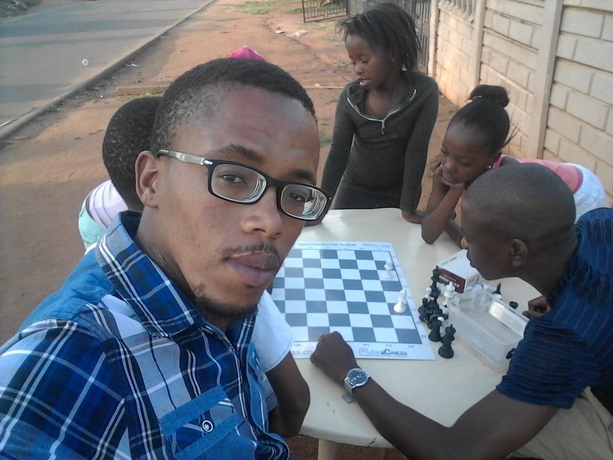 MzantsiJaivaDia's tweet photo. You can also get in touch with @DeJay_Sweetment  @LinkedIn on this following link 👇
https://t.co/kbvCsaz0bd 

Let's #Linkedin  #RockTheHouse https://t.co/75OX1TqSAM