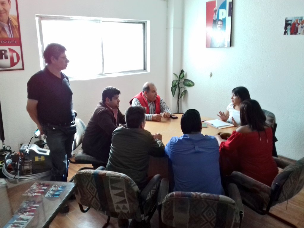 ComitePriTex's tweet photo. Tocando temas de interés para el nuevo rumbo del #PRITexcoco, con nuestra delegada @Dip_Silvia. Juntos fortaleceremos el @ComitePriTex. https://t.co/63WYCTSy0z