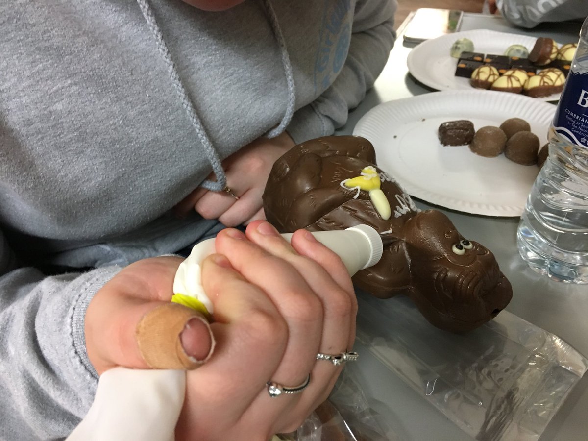 280liverpool's tweet photo. We had a great night with @thorntonschocs tonight! https://t.co/e2haDscjN4