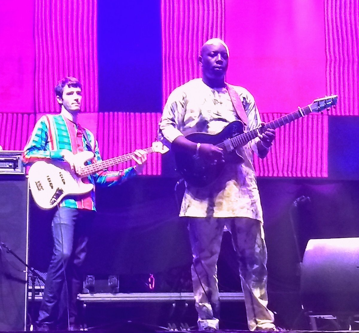 donniedarko73's tweet photo. #mimo #mimofestival #mimo2017 #mimorio #eumimo #vieuxfarkatouré #mali #marinadaglória #riodejaneiro https://t.co/xUsKJOesGi