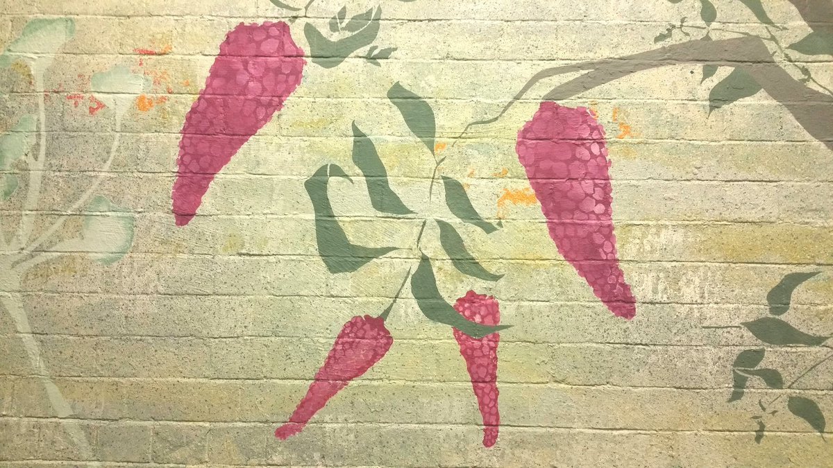 Huckelberri1's tweet image. It's all about the detail... beautiful work by @ZoeHend48518911 @catfordarts #catfordandproud #teamwork #outsidegallery