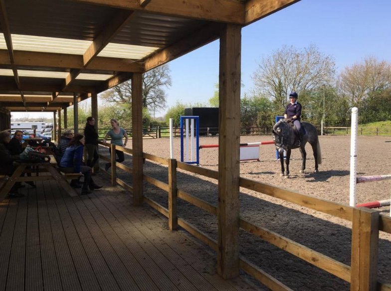 QuobStables's tweet photo. We have our next Carol Broad #BHS training dates for #BHSI, #Stage4 & #StableManagers!
9-2pm- BHSI Riding and Coaching
2-5pm- Stable Managers, Stage 4 and I Stable Management
Stable Management topics:
5/12- S1
23/1- S2
20/2- S3
22/3- S4a
FMI please call 02380 694657 https://t.co/SOQPZ3rgZF