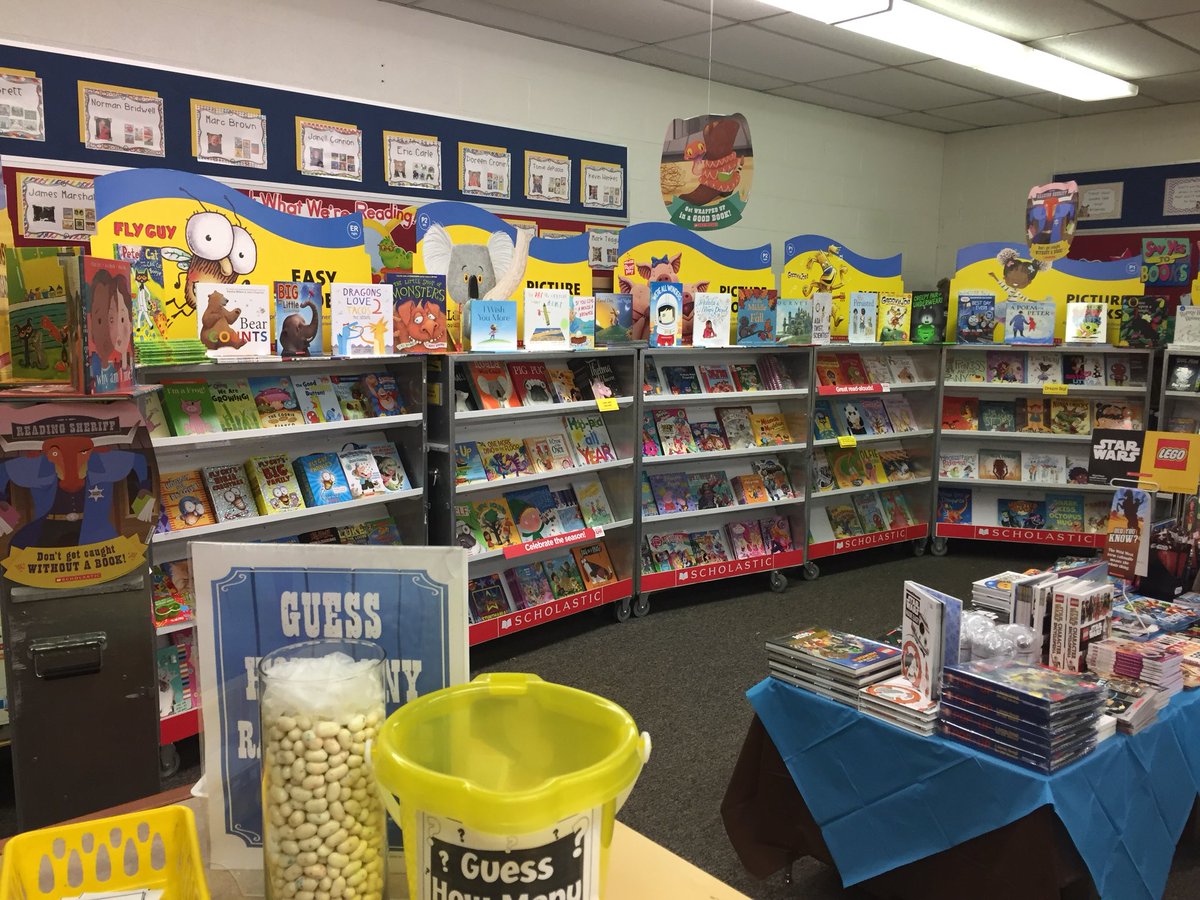 tcs_curriculum's tweet photo. Our Dunbar Book Fair starts tomorrow! 📚 https://t.co/F47bNV1wrh