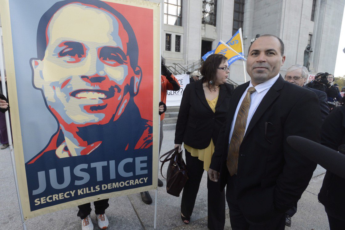 PACK THE COURTROOM on Thursday &amp; Friday in #Ottawa in support of Moe Harkat whose rights have been violated for 15 years!
Nov. 16-17 from 9AM
Federal Court of #Canada, Thomas D'Arcy McGee Building, 90 Sparks St 
facebook.com/events/2573097… #justice #secrettrial #humanrights #torture