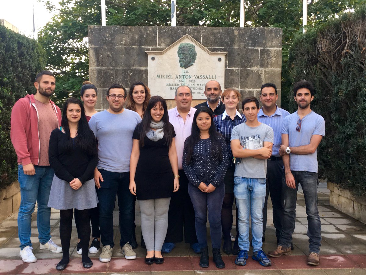 PSW_Lab's tweet photo. 1st Official Tweet : Our team #research #team #biomolecular #cancer #immunology #differentiation #steamcells https://t.co/URkI4N37j9