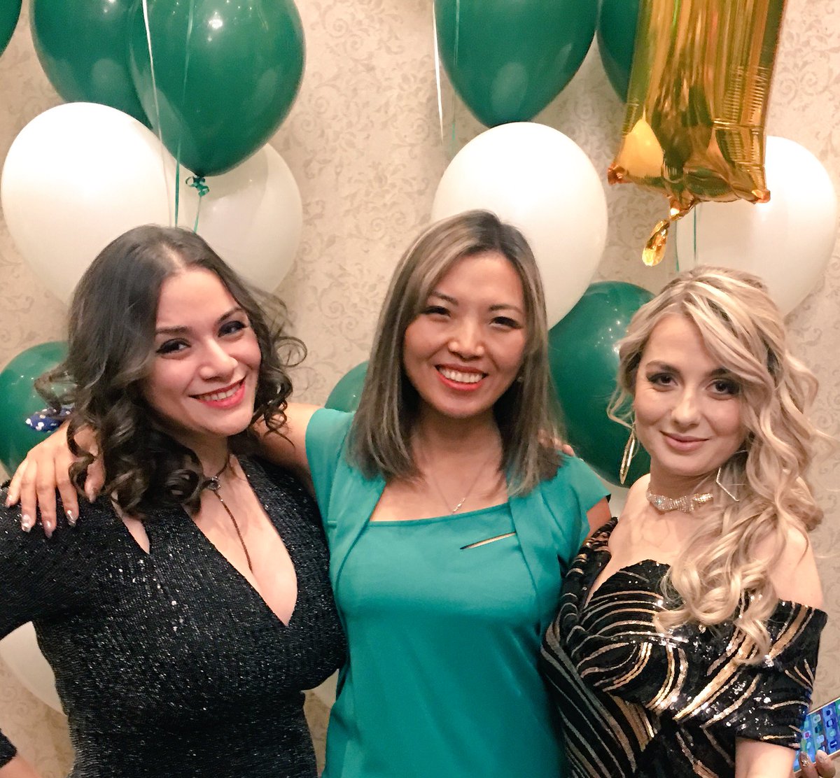 sfaboudi's tweet photo. What an amazing night celebrating a year's worth of success! Proud to have been part of an amazing team; #TeamRichview #TD @torciva1 @BibiAlliTD @NHenriques_TD @franceswang_td https://t.co/5dZvHBHWmN
