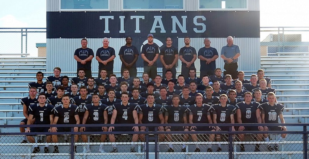 New Story: 5 Titan Football Players Named to All Section Teams shalerareatitans.com/2017/11/13/5-t…