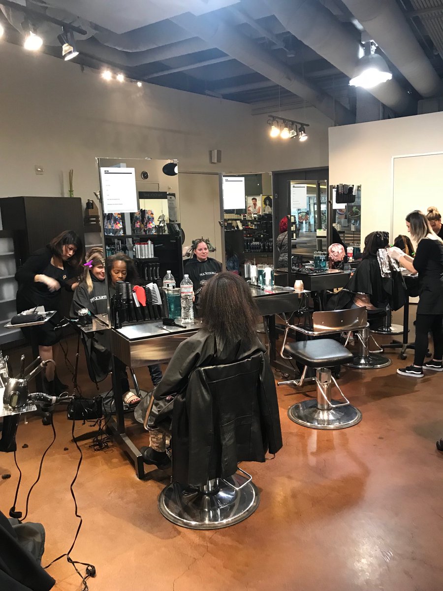 mtm_org's tweet photo. Thanks @PMTSShermanOak1  @pmtsshermanoaks @Orlynails for our 3rd Annual Veterans Makeover Event 💕 https://t.co/I9mgSETRPB