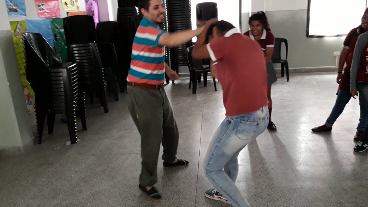 ESA_LaMerced's tweet photo. #Ahora
Taller de Teatro-Danza
El Golpe En La Ficción
#JuegosTestrales
#VamosPorMasJovenesFelices
@UrtubeyJM @aniberruezo 
@fguillesaavedra @patriciapinasco @YanilMarisol @AlancayDel @HERMOSALUI https://t.co/cmPuueJLfQ