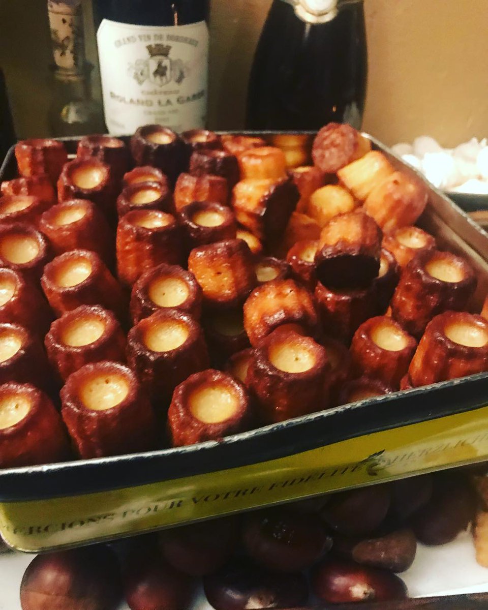 CruNantucket's tweet photo. Found the perfect canelé for you in Bordeaux @sweetabaker at @latupina La Tupina - Rue Gourmande #crunantucket #bordeaux #france #crutour https://t.co/Jsr455HTZ6