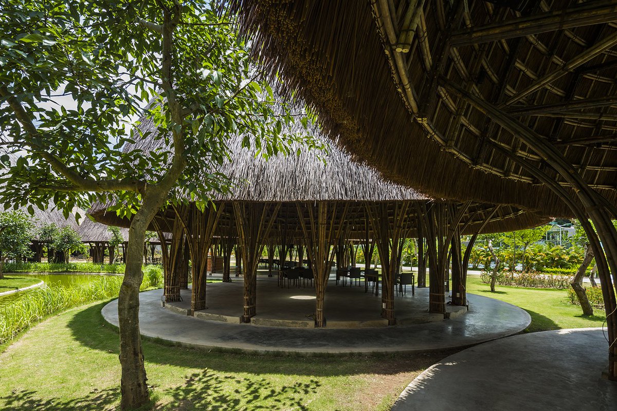 Son La Ceremony Dome designed by Vo Trong Nghia Architects: bit.ly/2ACYpqJ https://t.co/cDBW8MEFBK