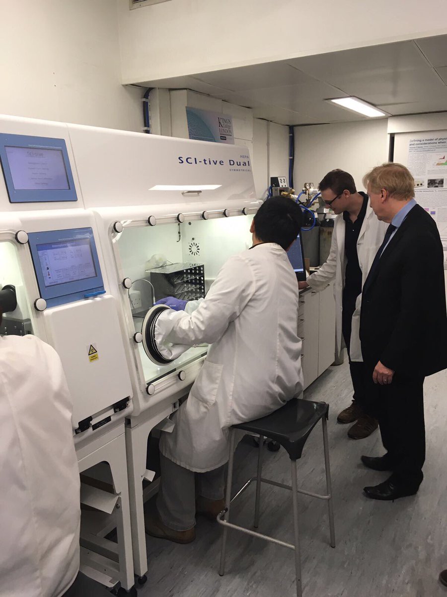 RuhrbergLab's tweet photo. "Physiological Oxygen Training Workshop". We would like to thank the organisers for this great opportunity! @KingsCollegeLon @mann_ivel @PromoCell_GmbH @TheBakerCo @platereaders @LuxcelBio #kingscollegelondon #bakerruskinn #promocell #bmglabtech #luxcel #workshop https://t.co/j2YFW9Fu81