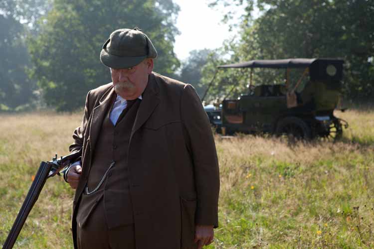 PrivatePeaceful's tweet photo. the late, very great Richard Griffiths in full flow in #privatepeaceful by the equally brilliant #MichaelMorpurgo, now available on BBC iPlayer https://t.co/khUyhmPHZh