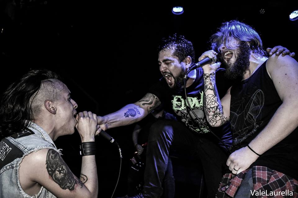 Transmutar_of's tweet image. @Transmutar_of  en la fiesta de #ElClanMetal en @Barenvivo de Palermo junto a @Ebola @Maderfunker #TRAUMA. Sabado 18 de Noviembre, 21 hs.