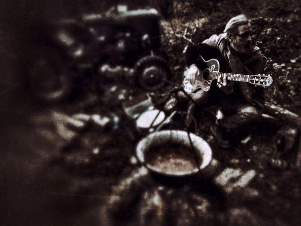 Schneit1's tweet photo. Jammin in the Austrian backcountry

#jammin
#music
#guitar
#outback
#Austria https://t.co/bP5Ug37zQV