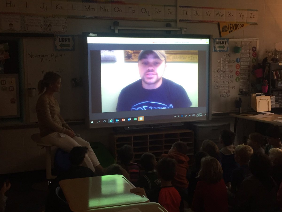 MrsLaneEPS's tweet photo. Great #pbl launch today @LeopardsLES 2nd grade! Thanks to @Jpilney05 brother the zoologist for making it a success! @bvschools #ThisIsBV #bestyearyet https://t.co/R0Iq7YaSF9