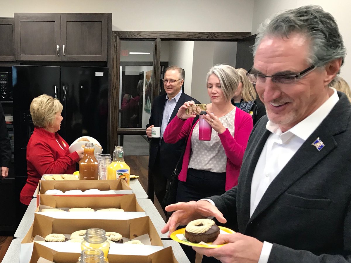 GovDougBurgum's tweet photo. Grateful to @sunbutter &amp; @Walmart for investing in ND, creating workforce opportunities and healthy, vibrant communities - key pillars of the #MainStreetInitiative. SunButter is a great example of value-added ag &amp; our entrepreneurial ecosystem! https://t.co/VddrGBvrNP