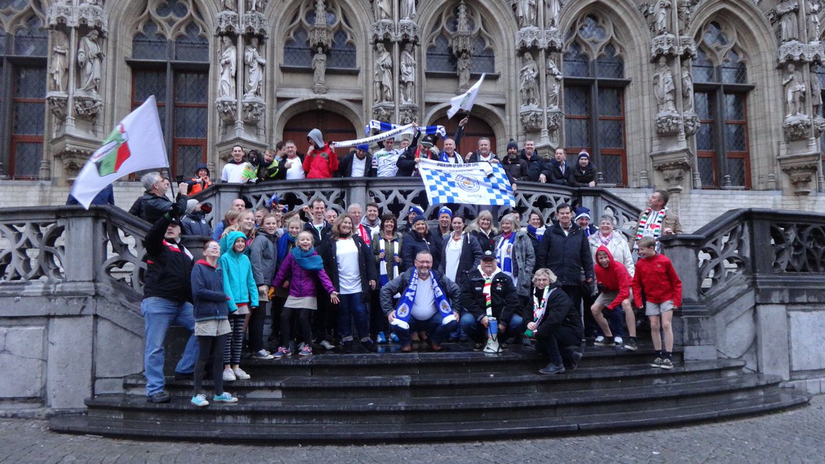 OHasjEl's tweet photo. We thoroughly enjoyed guiding our @LCFC friends through our beautiful city of #Leuven. Nice meeting you all! https://t.co/7GgJ1Khi01