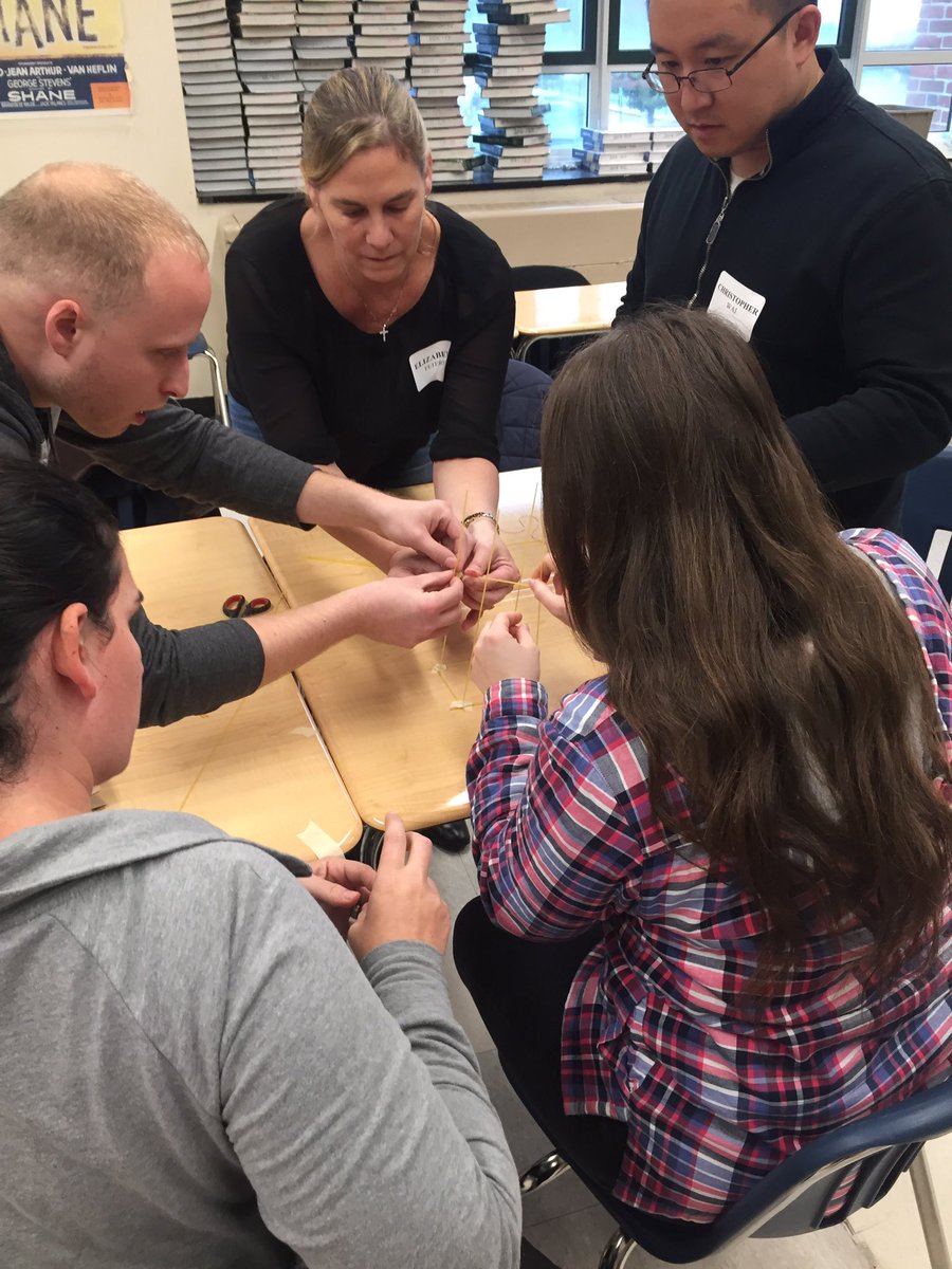 lmcouillard's tweet photo. Had so much fun facilitating the #marshmallowchallenge at #LexLearns17 https://t.co/eU6tGhyS6g
