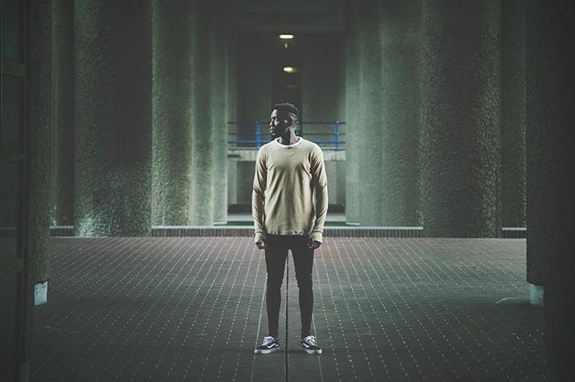 44Ldn's tweet photo. – Long-sleeved Curved hem T-shirt in Stone
– – –
Available at https://t.co/2bqv2roXNY 
– – –
#Hypedstreets #fashion #mode #style #fashionista #instafashion #menswear #yeezyseason #outfitoftheday #yeezy #yeezyboost350 #vans #ultraboost #dope #44LDN https://t.co/YxC7wcGs9i